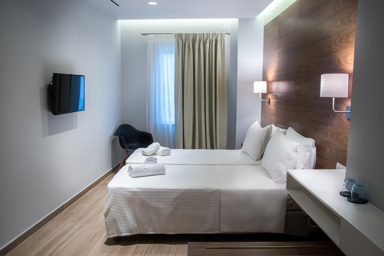 Ad Athens Luxury Rooms & Suites Ngoại thất bức ảnh
