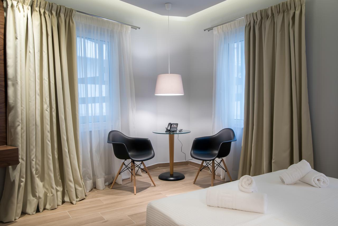 Ad Athens Luxury Rooms & Suites Ngoại thất bức ảnh