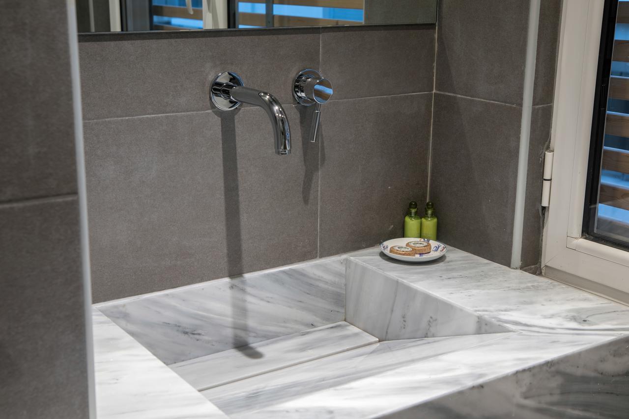 Ad Athens Luxury Rooms & Suites Ngoại thất bức ảnh